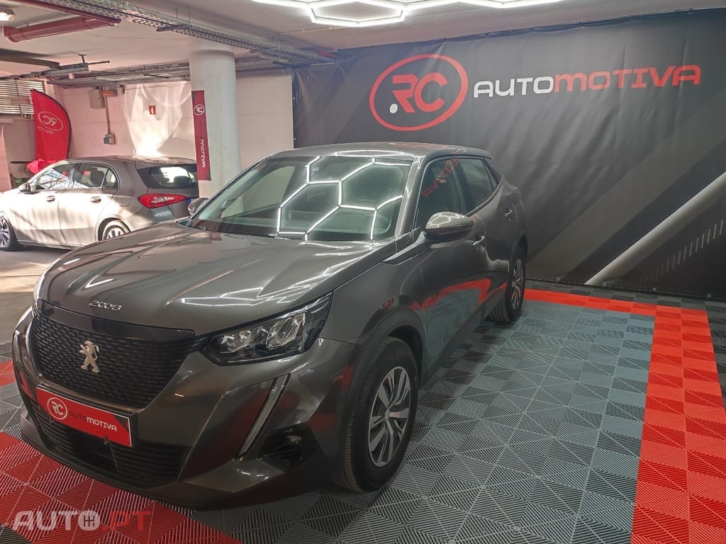 Peugeot 2008 1.2 PureTech Active
