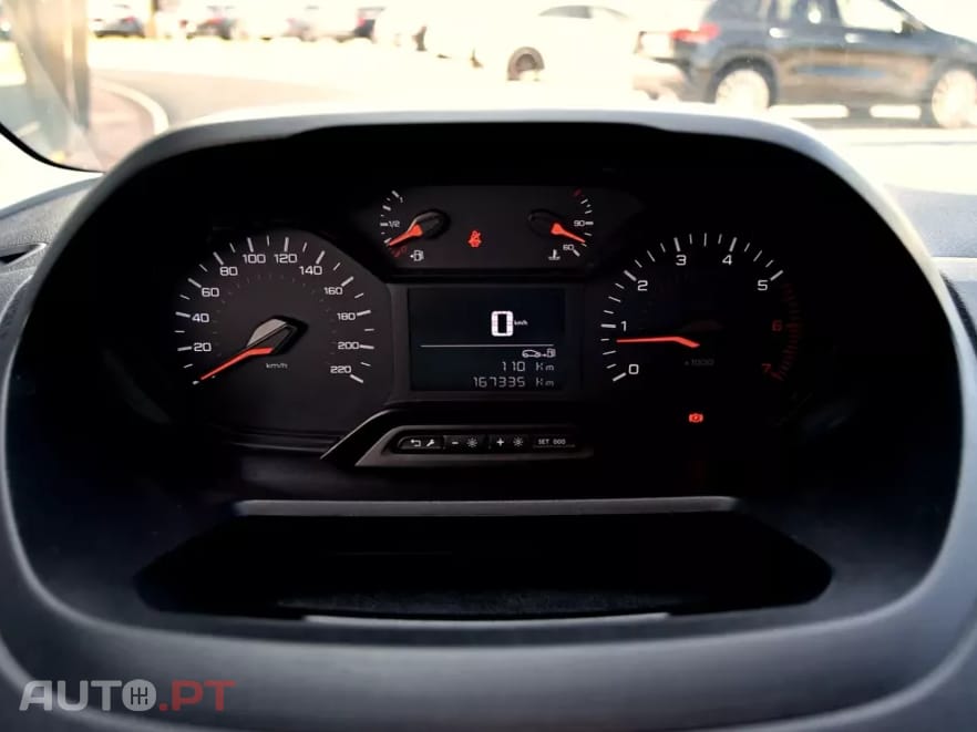 Peugeot Partner 1.6 BlueHDi Confort