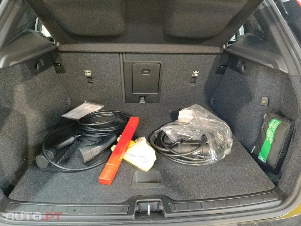 Volvo XC40 1.5 T5 PHEV Inscription Expression