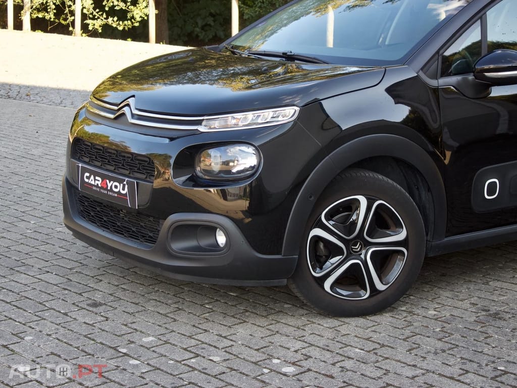 Citroen C3 1.2 PureTech Shine EAT6