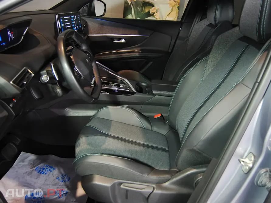 Peugeot 3008 1.5 BlueHDi Allure Pack EAT8