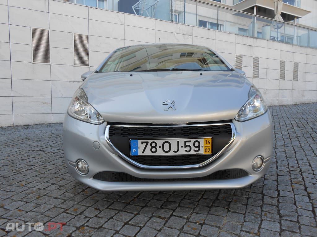 Peugeot 208 208 1.4 HDi Active