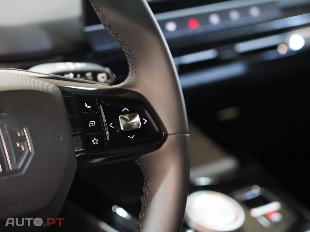 MG MG4 64 kWh Luxury