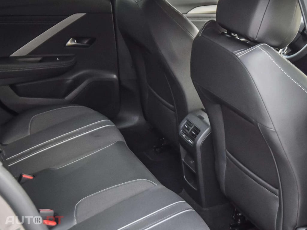 Opel Astra Sports Tourer 1.2 T Hybrid GS eDCT