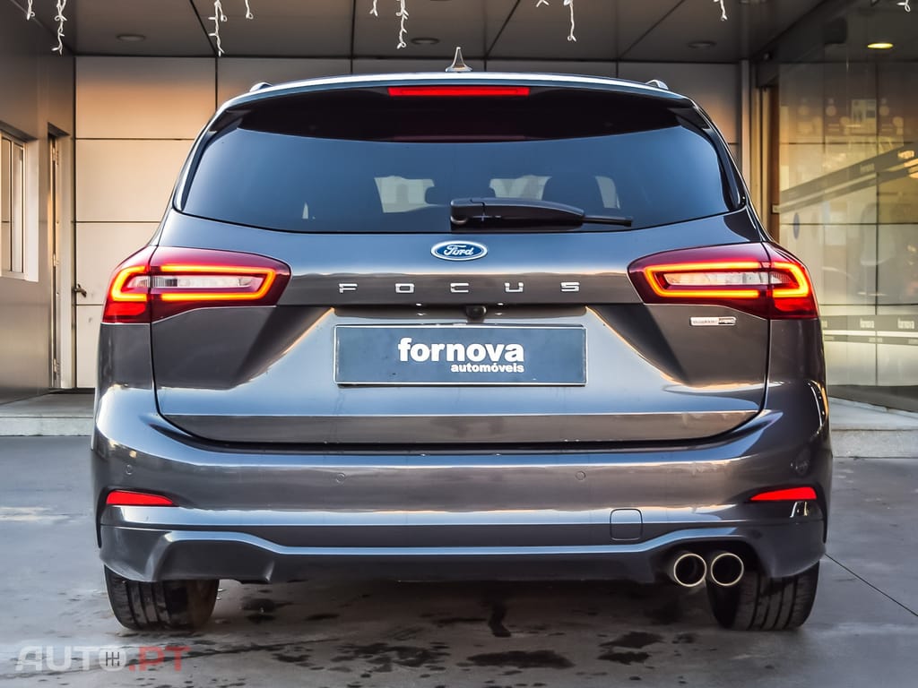 Ford Focus SW 1.0 EcoBoost ST-Line