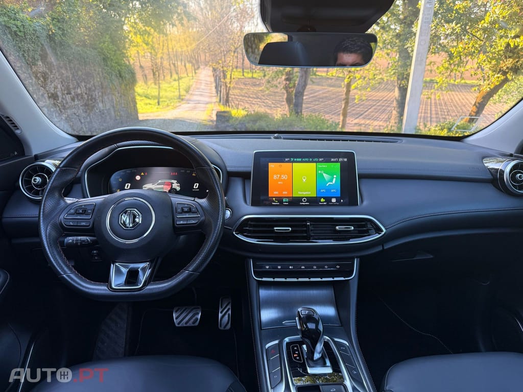MG EHS 1.5 T-GDI Plug-in Hybrid Luxury