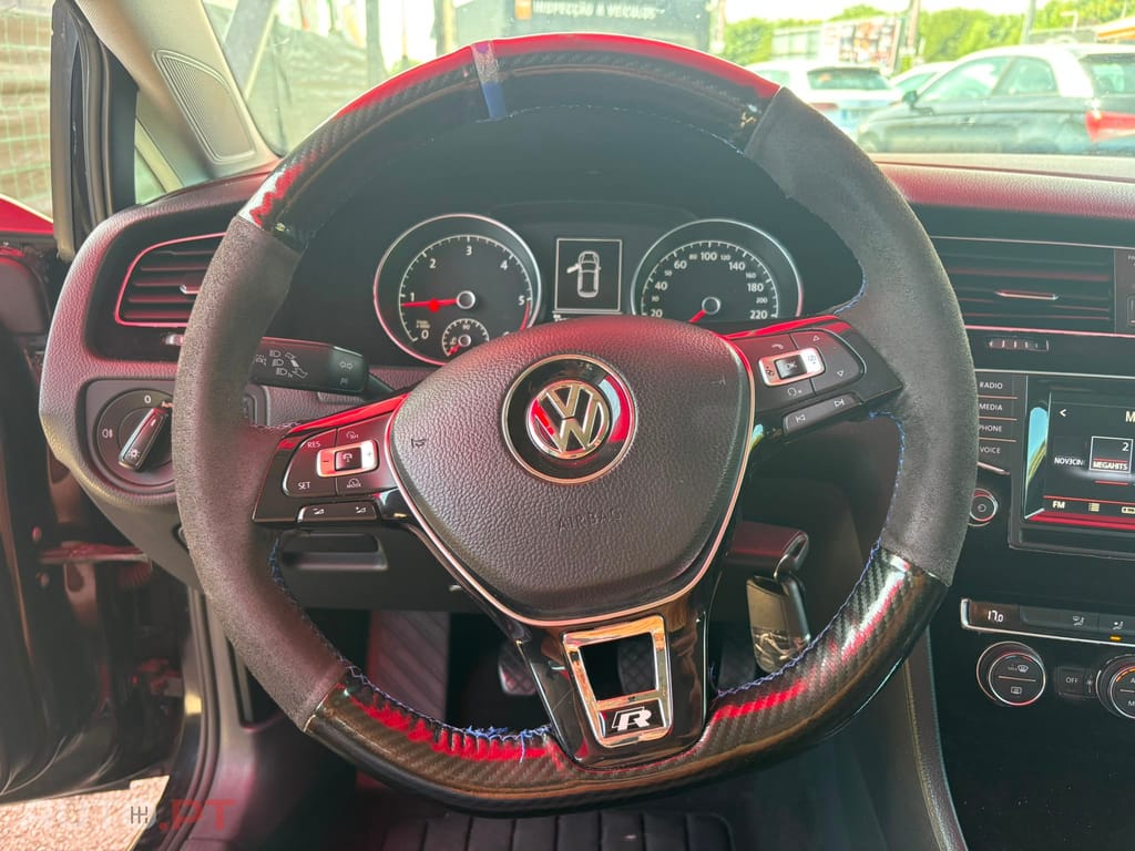Volkswagen Golf 1.6 TDi BlueMotion Confortline