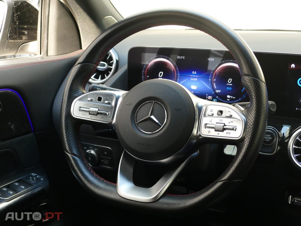 Mercedes-Benz GLA 250 e AMG Line