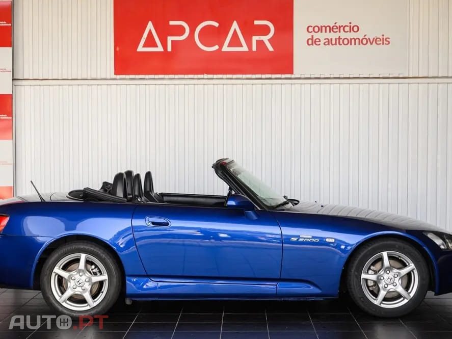 Honda S2000 Standard