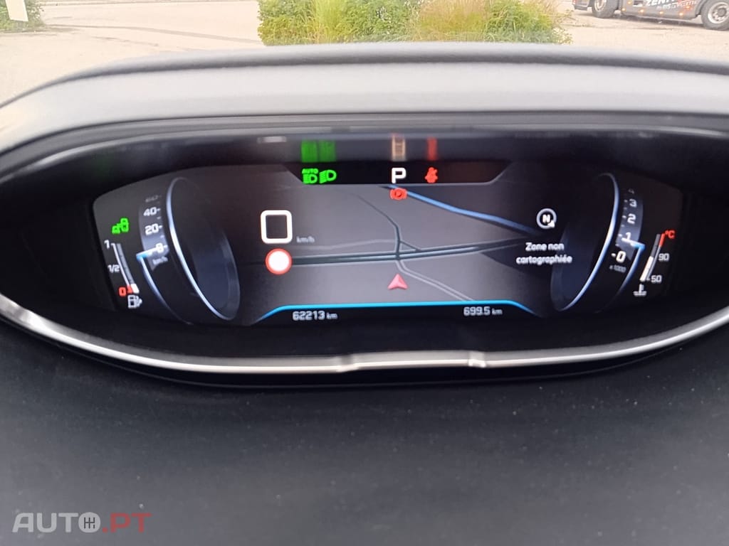 Peugeot 3008 130 cv  Allure auto EAT6 Start & Stop