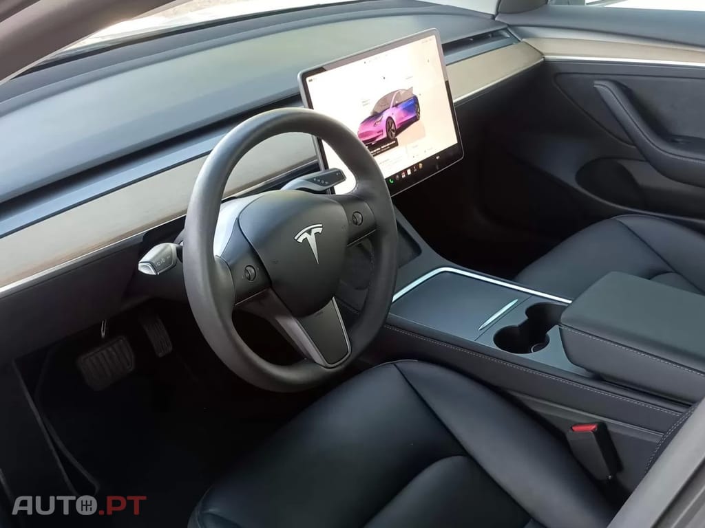 Tesla Model 3 Standard RWD