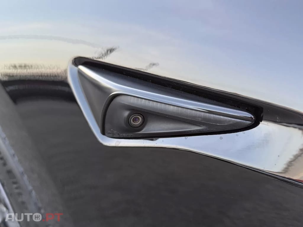 Tesla Model 3 Standard Range Plus RWD