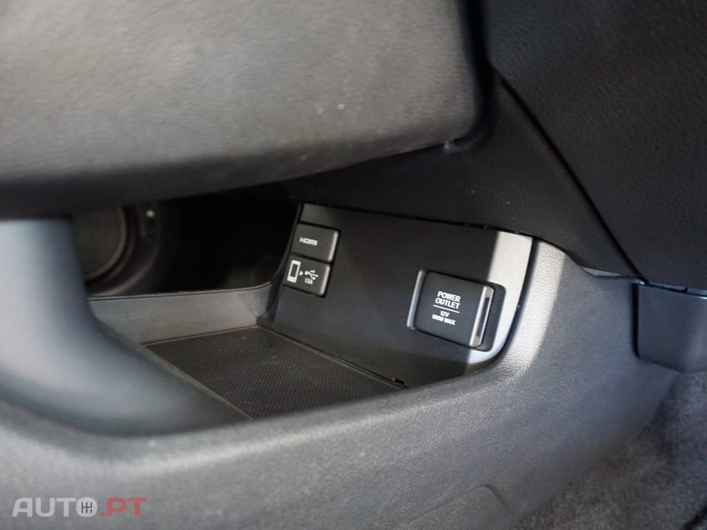 Honda Civic 1.6 i-DTEC Elegance Navi