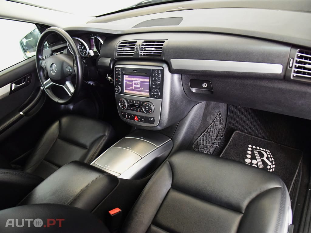 Mercedes-Benz R 300 CDi BlueEfficiency