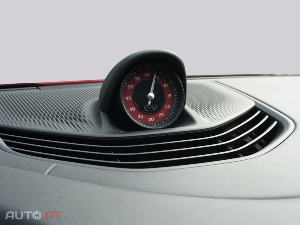 Porsche Taycan GTS I.V.A DEDUTIVEL 