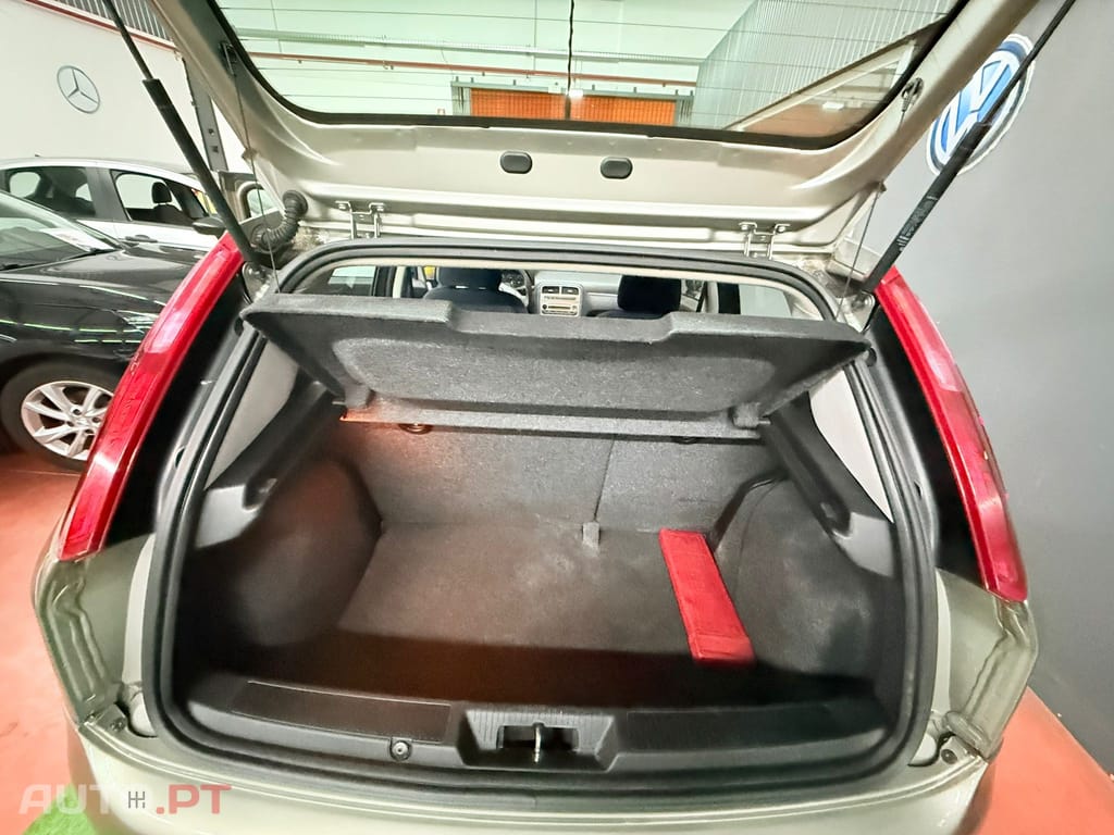 Fiat Punto 1.4 16V Emotion