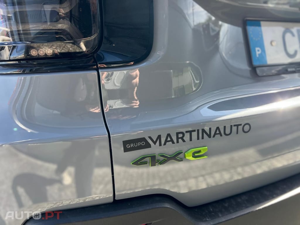 Jeep Avenger 1.2 4xe Hybrid eAWD Upland