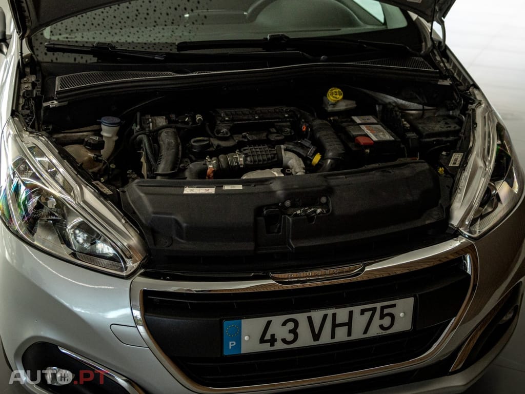 Peugeot 208 1.6 BlueHDi Style