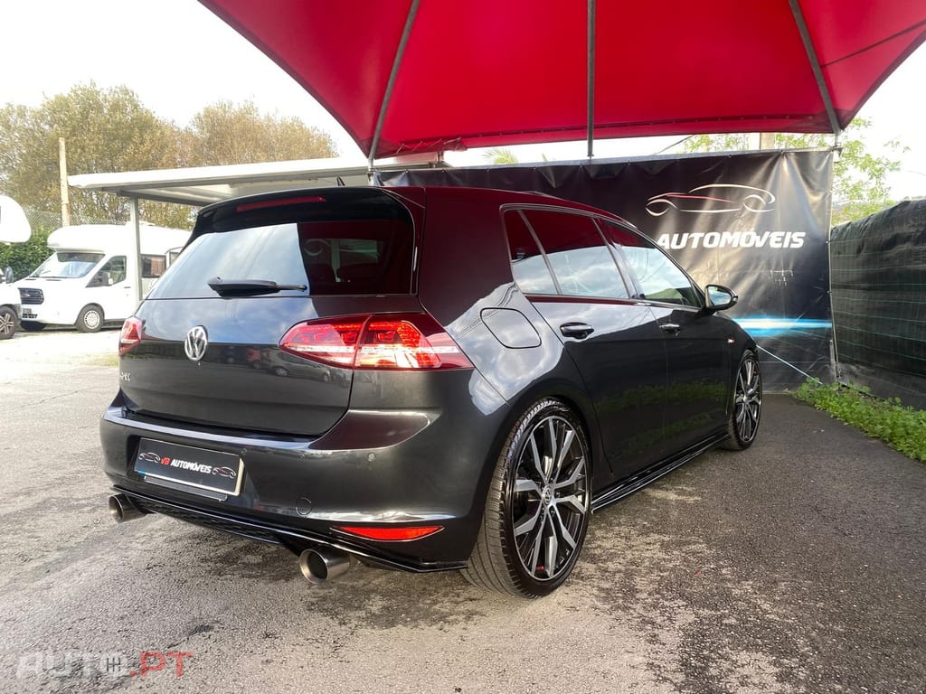 Volkswagen Golf 2.0 TSi GTi DSG Performance