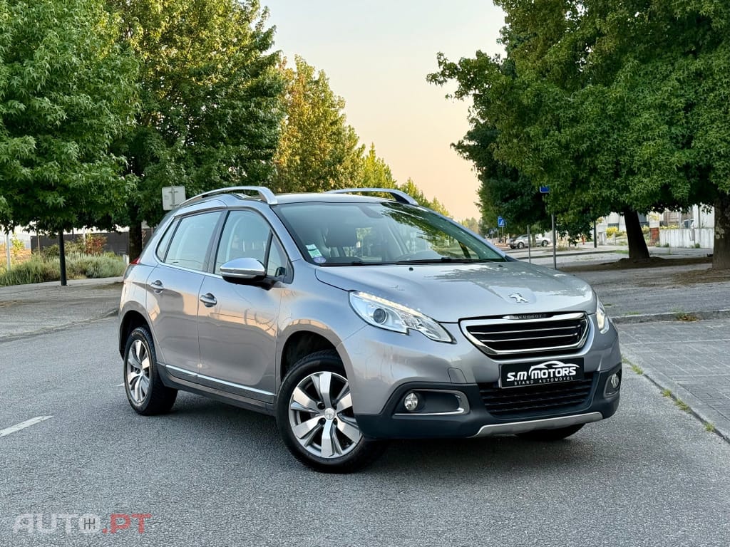 Peugeot 2008 1.2 PureTech Allure