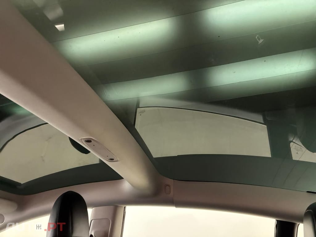 Tesla Model 3 Standard Range Plus RWD