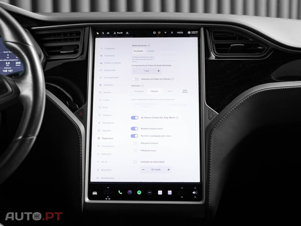 Tesla Model S 75D
