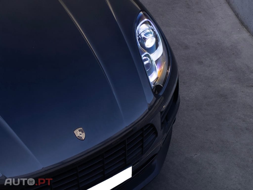 Porsche Macan PDK