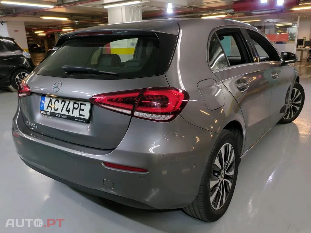 Mercedes-Benz A 250 e Style Plus