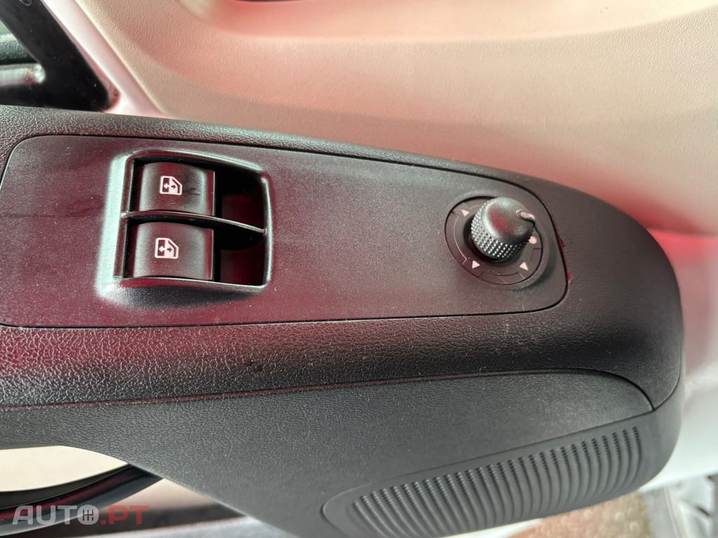 Peugeot Boxer 2.0 BlueHDi 335 L3 CD