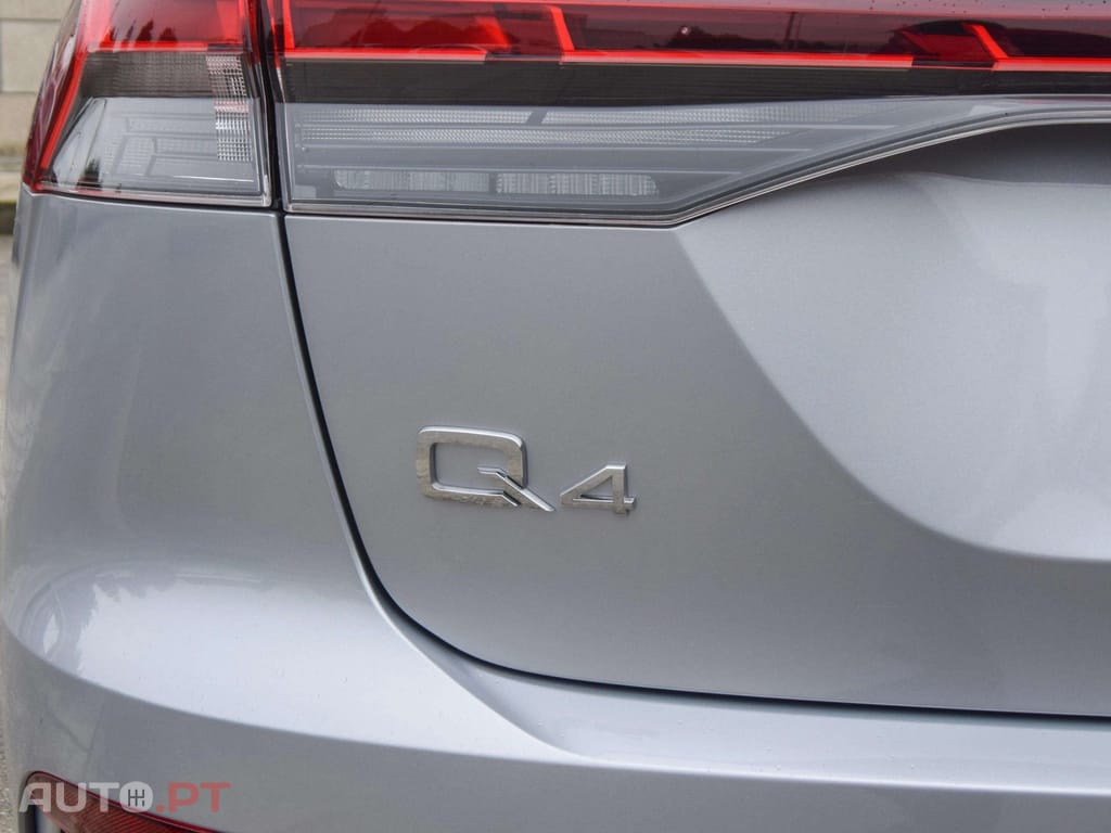 Audi Q4 E-Tron 45 82 kWh SE Business Plus