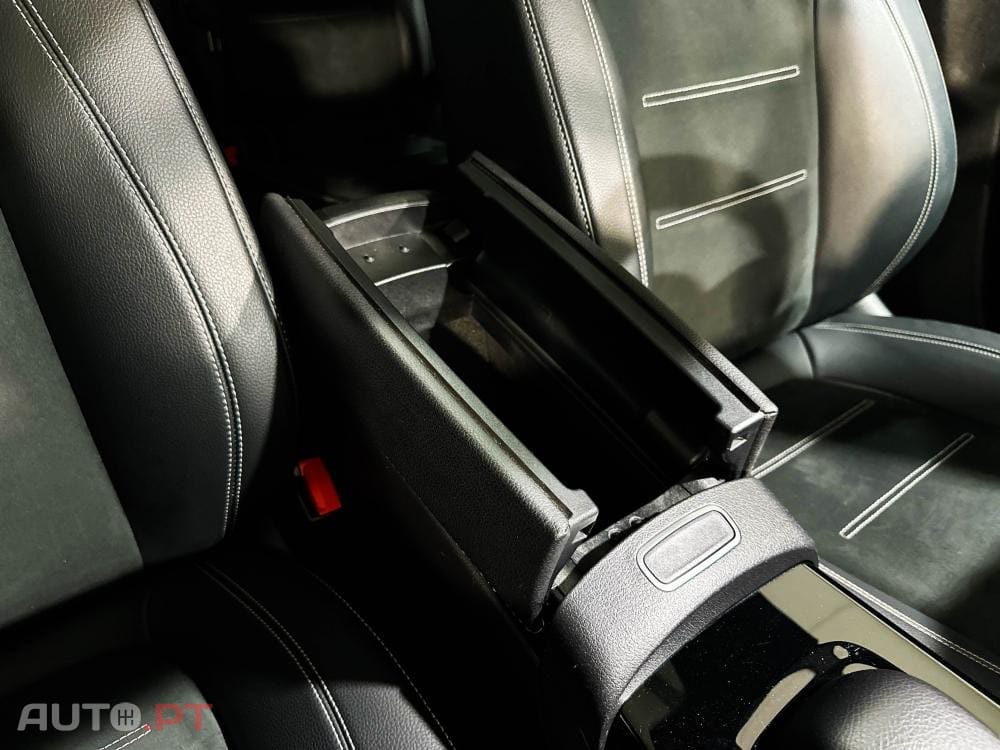 Mercedes-Benz CLA 250 e 8G-DCT AMG Line Advanced Plus