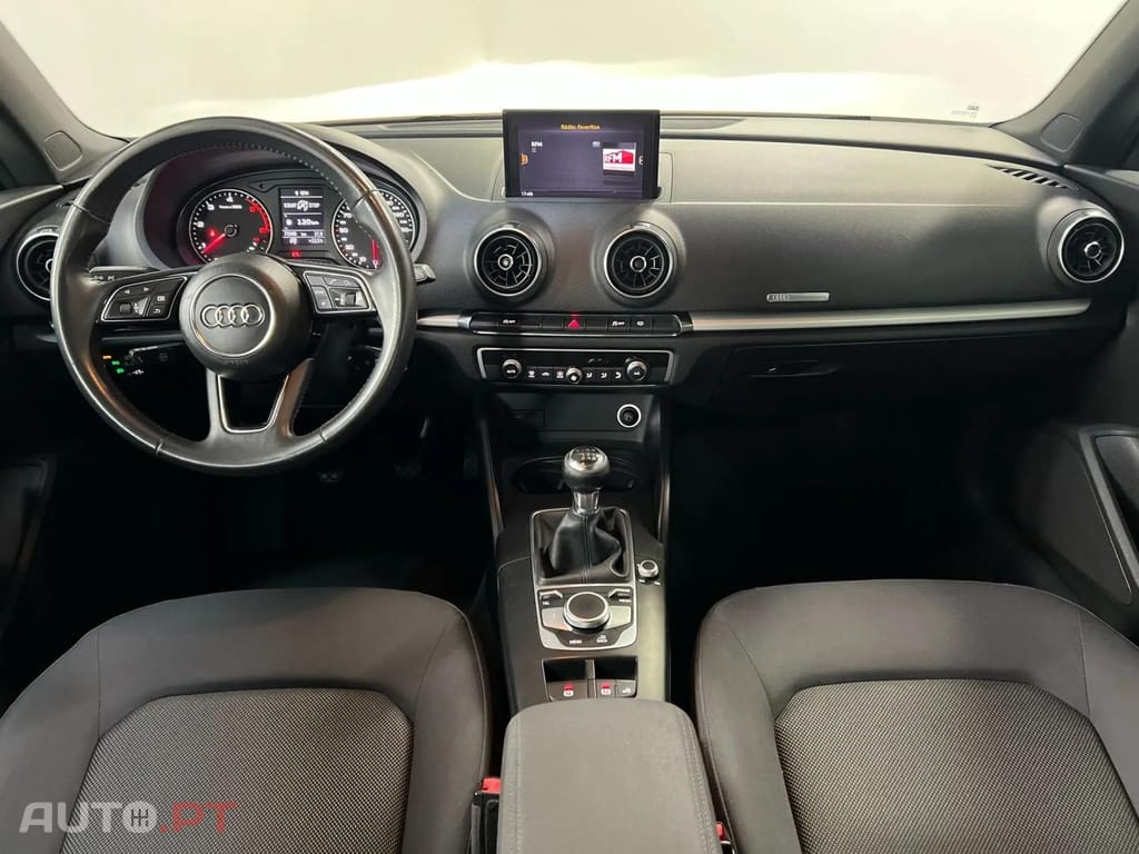 Audi A3 1.6 TDI 116cv Design
