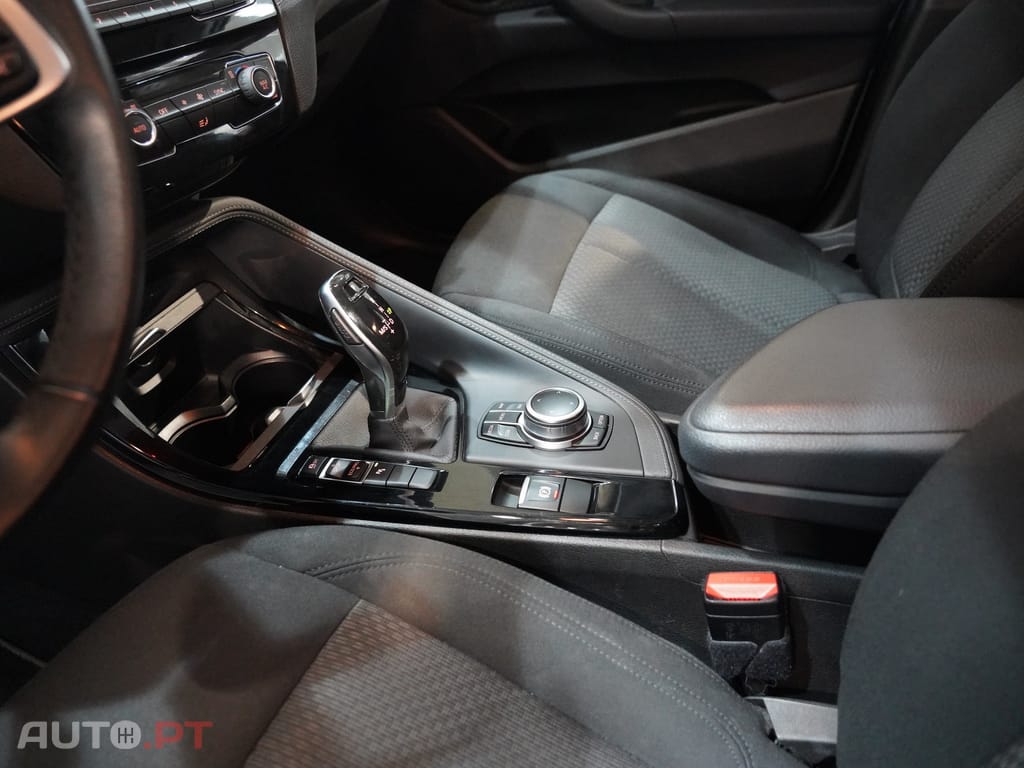 BMW X2 18 i sDrive Auto