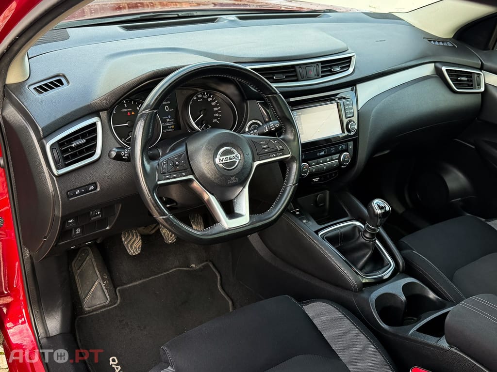 Nissan Qashqai 1.5 dCi N-Connecta