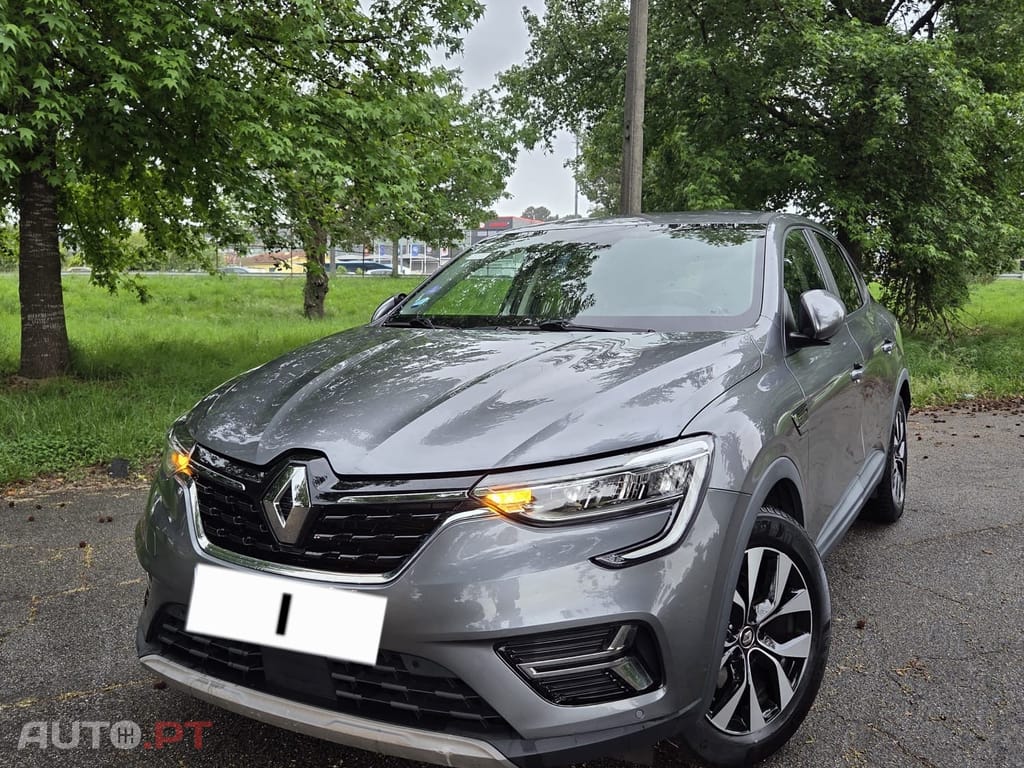 Renault Arkana E-Teck FULL HYBRID