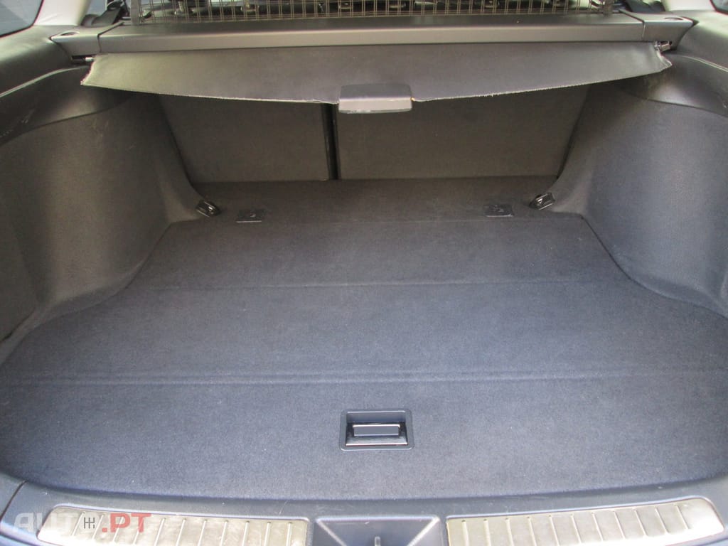Toyota Avensis 2.0 D-4D Sol+GPS