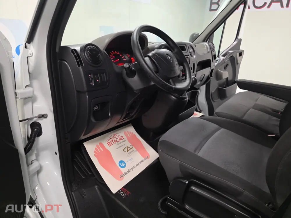 Renault Master 2.3 DCI 130CV BASCULANTE