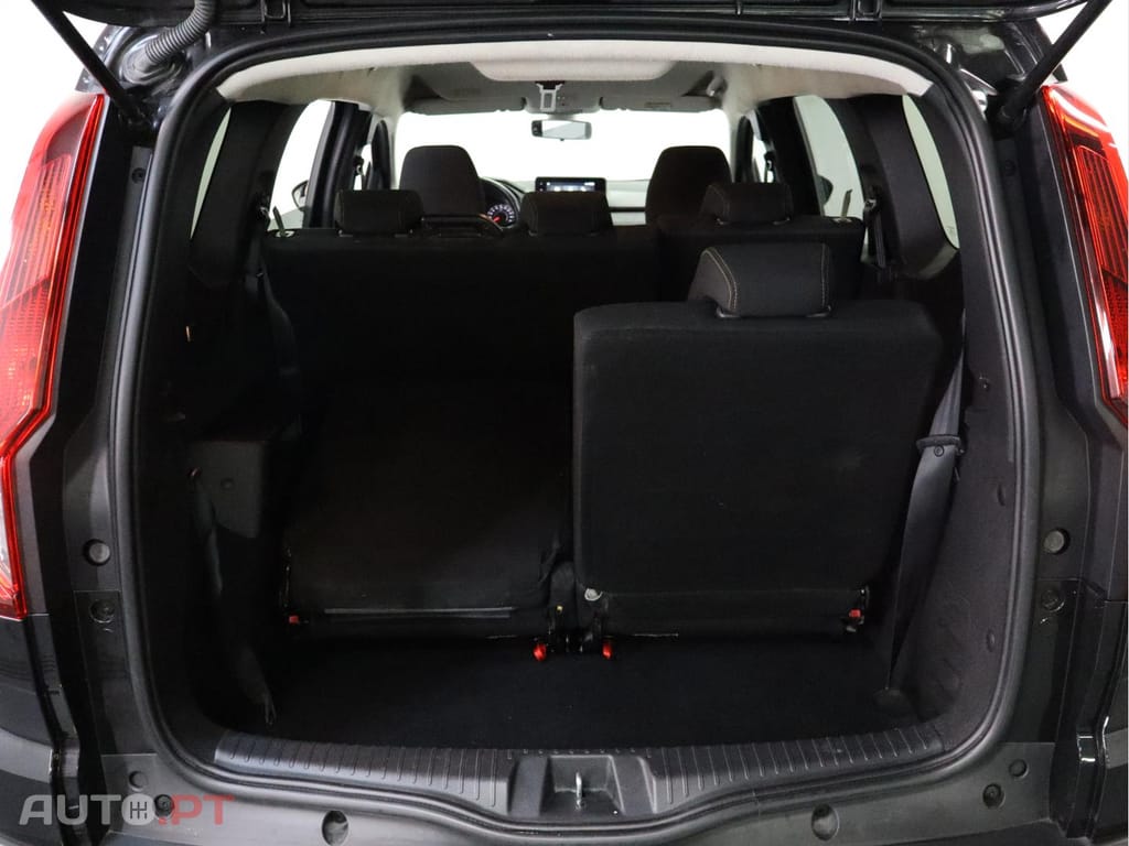 Dacia Jogger ECO-G 100 Bi-Fuel Expression 7 lugares