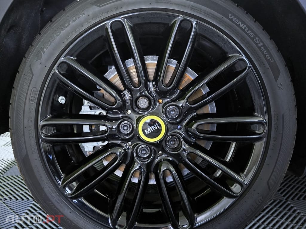 MINI Cooper Cooper SE