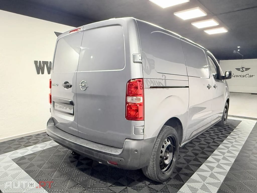 Opel Vivaro 2.0 CDTi L3H1 Essentia Inc