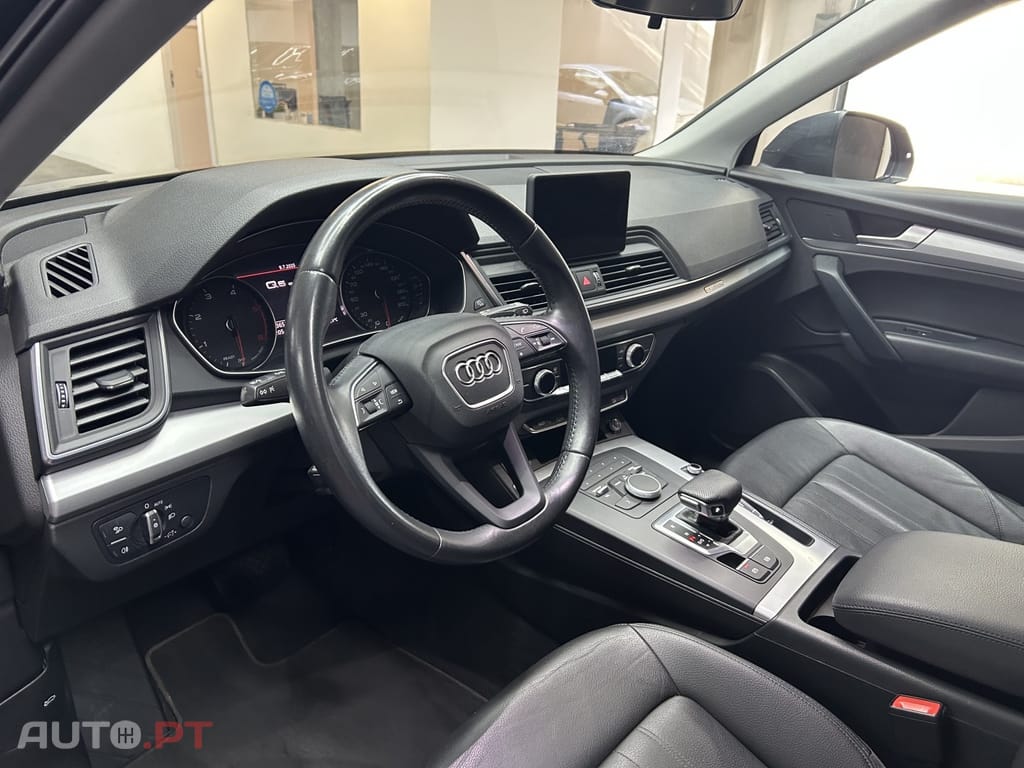 Audi Q5 35 TDI Design S tronic