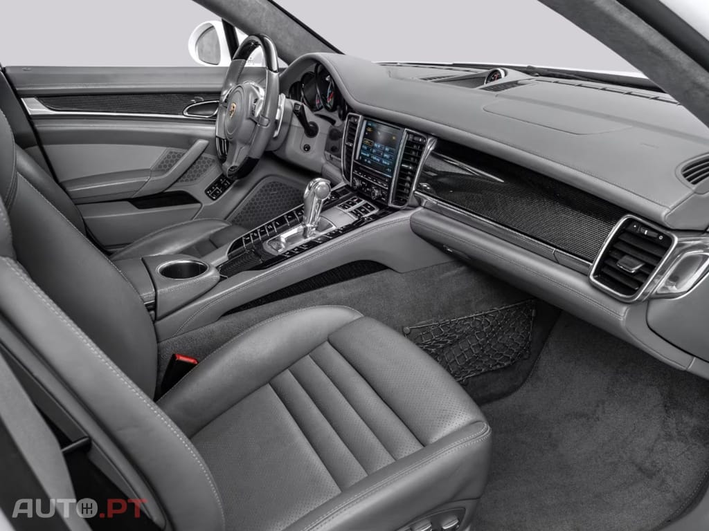 Porsche Panamera TURBO  Grand GT