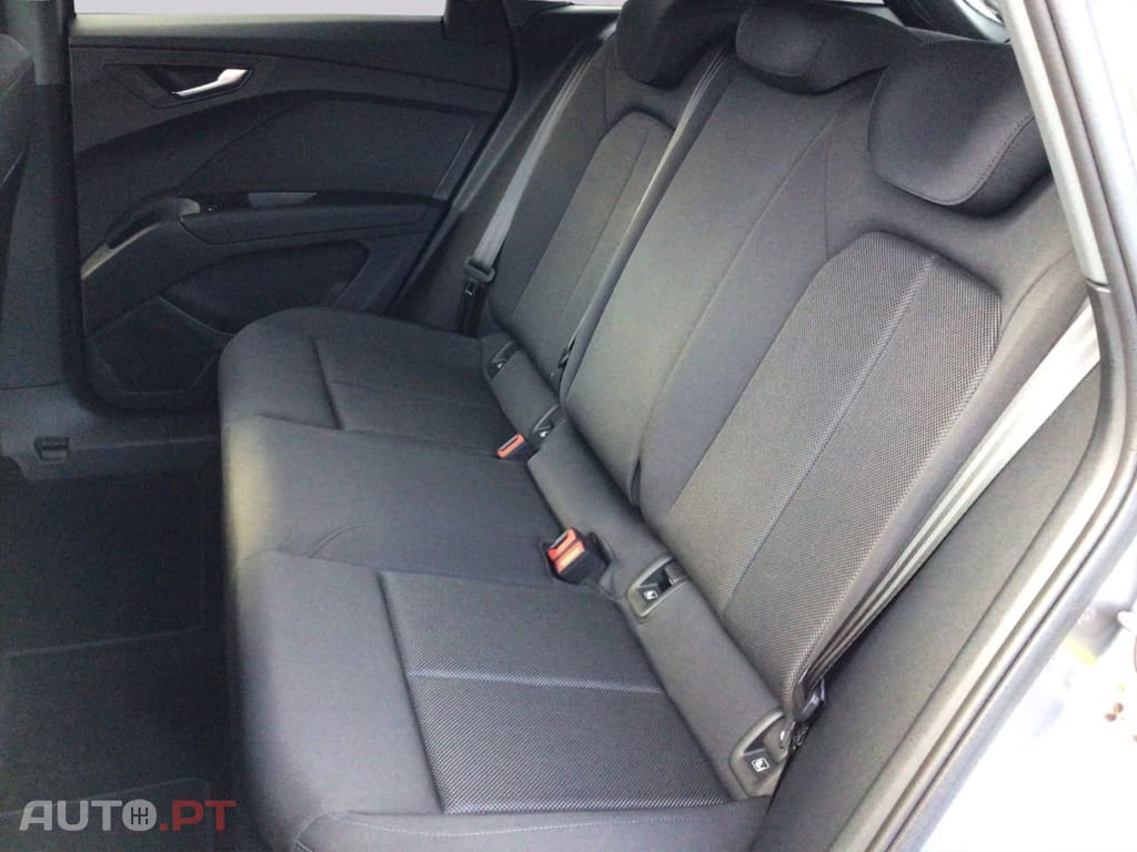 Audi Q4 E-Tron 45 Quattro 82kWh 95 % I.V.A DEDUTIVEL