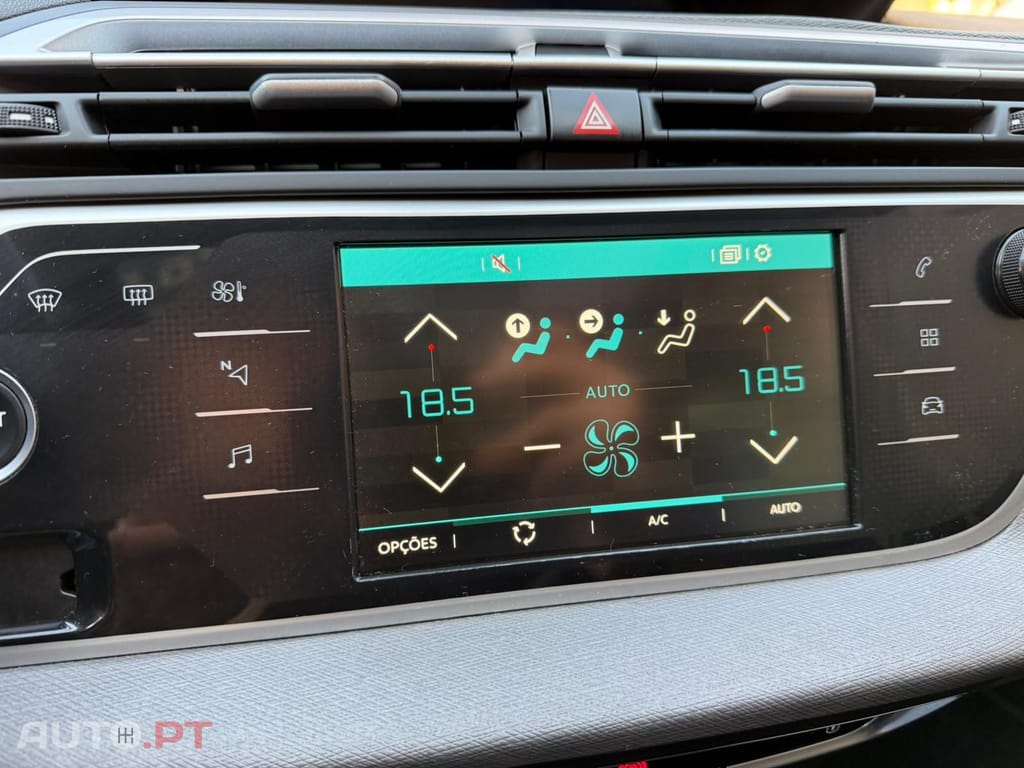 Citroen C4 SpaceTourer  1.2 Shinne EAT6