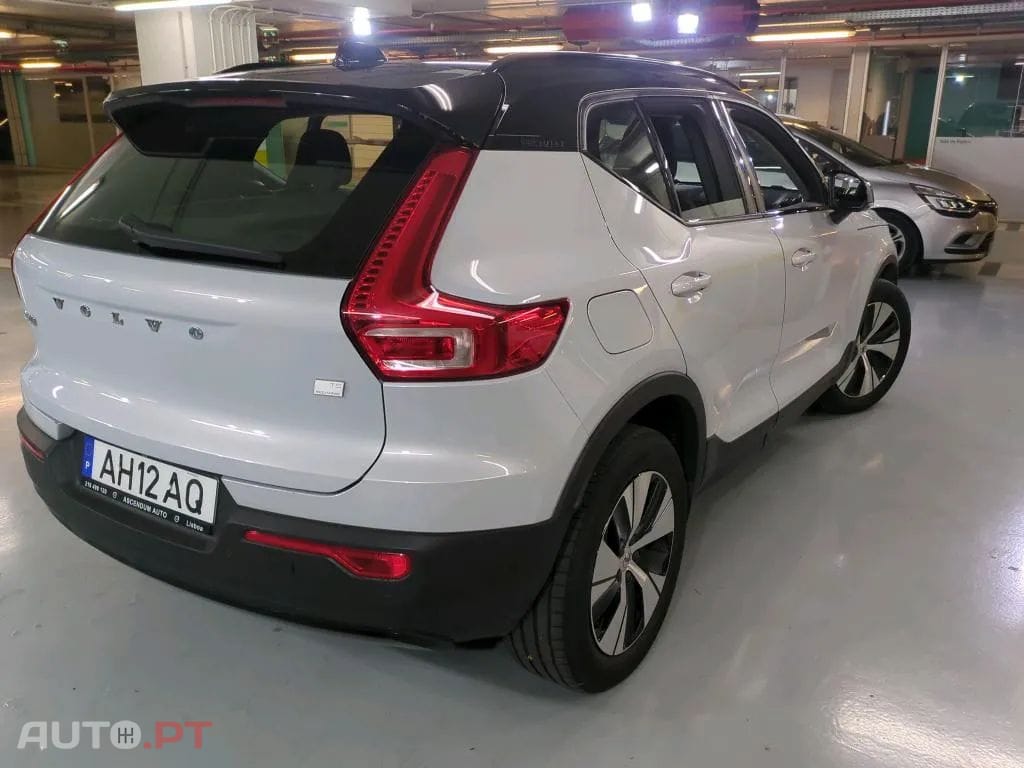 Volvo XC40 1.5 T5 PHEV R-Design Expression