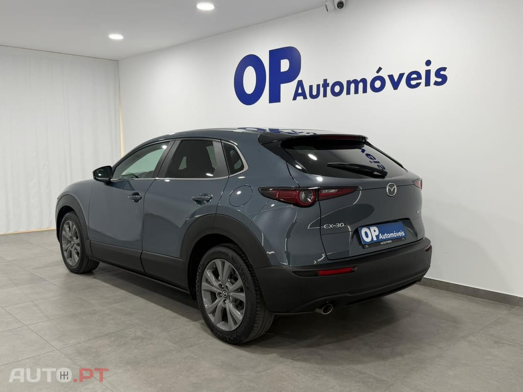 Mazda CX-30 2.0 e-Skyactiv-G Exclusive-line AT