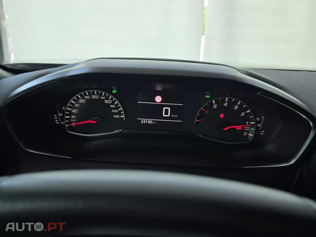 Peugeot 2008 1.2 PureTech Style