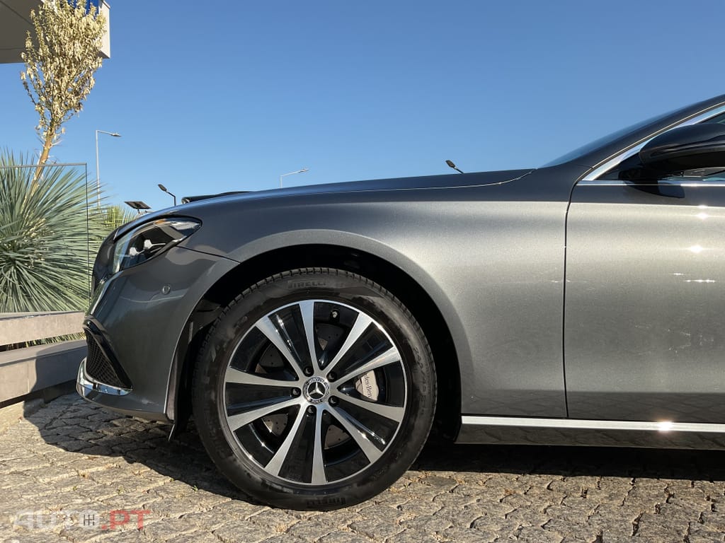 Mercedes-Benz E 300 de Avantgarde