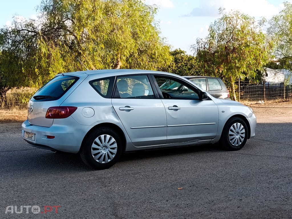 Mazda 3 Hatchback 5 lugares de 2004 nacional