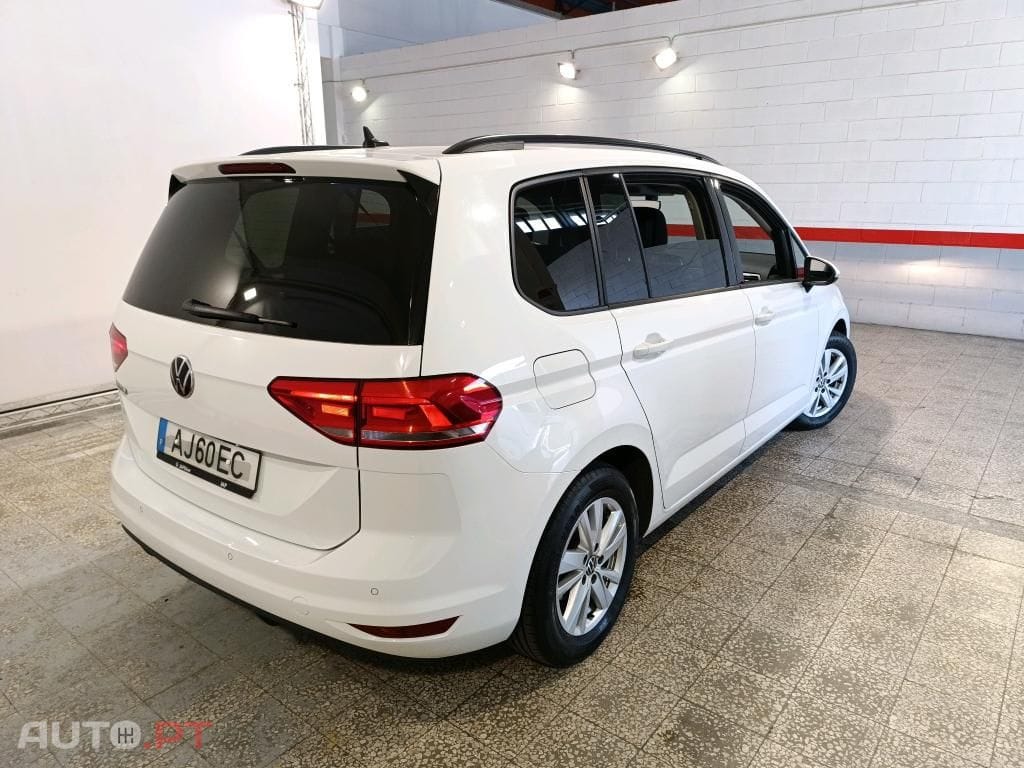Volkswagen Touran 2.0 TDI Confortline